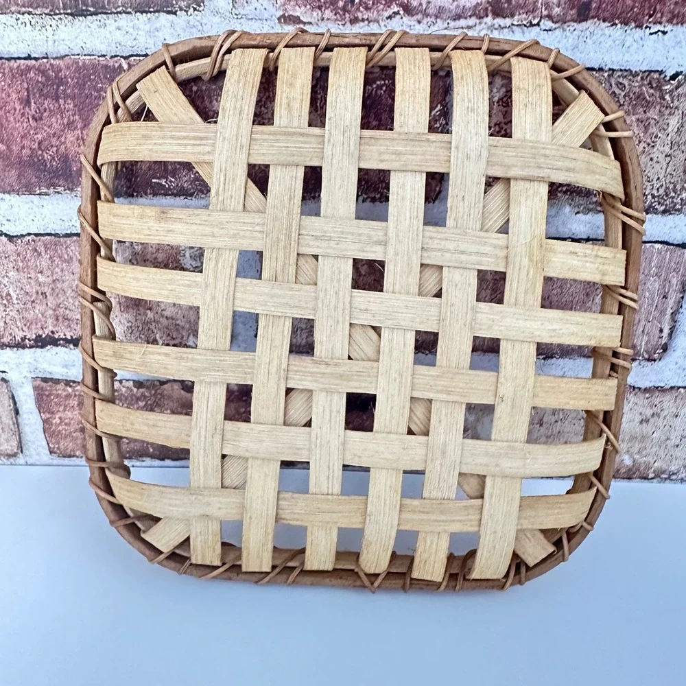 1985 Bloomfield Kentucky Tobacco Festival Hand-Woven Basket - Signed Folk Art 8